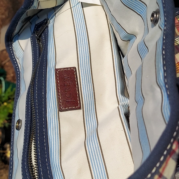 J. Crew Patchwork Shoulder bag. - Picture 4 of 12